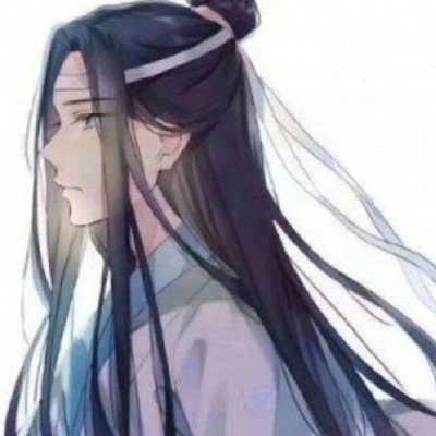交管队长回应被举报与女性举止亲密